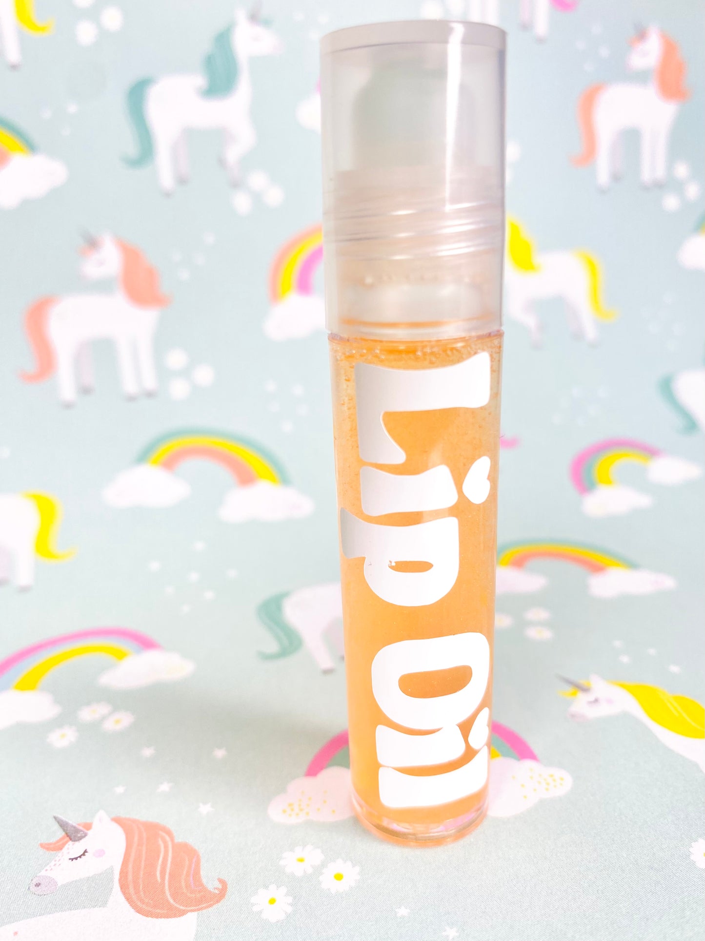 Mango Flavored Lip Oil: Nourish and Hydrate Your Lips with a Tropical Twist